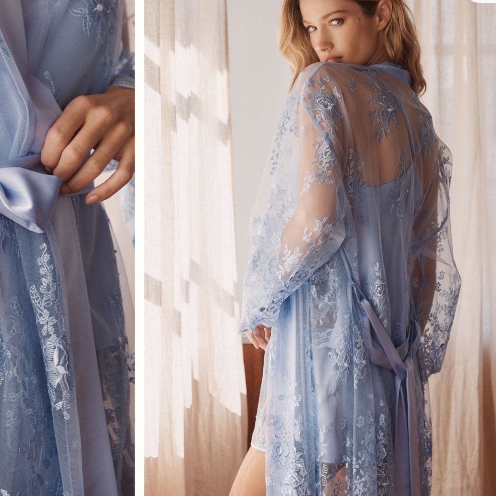 Anthropologie Cornflower blue lace robe- NWT
